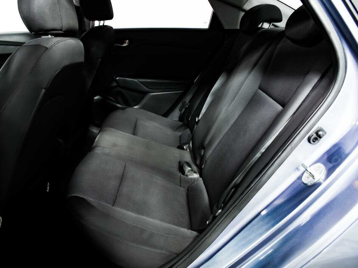 Купить Hyundai Solaris, 2017, 244 762 км, фото №12