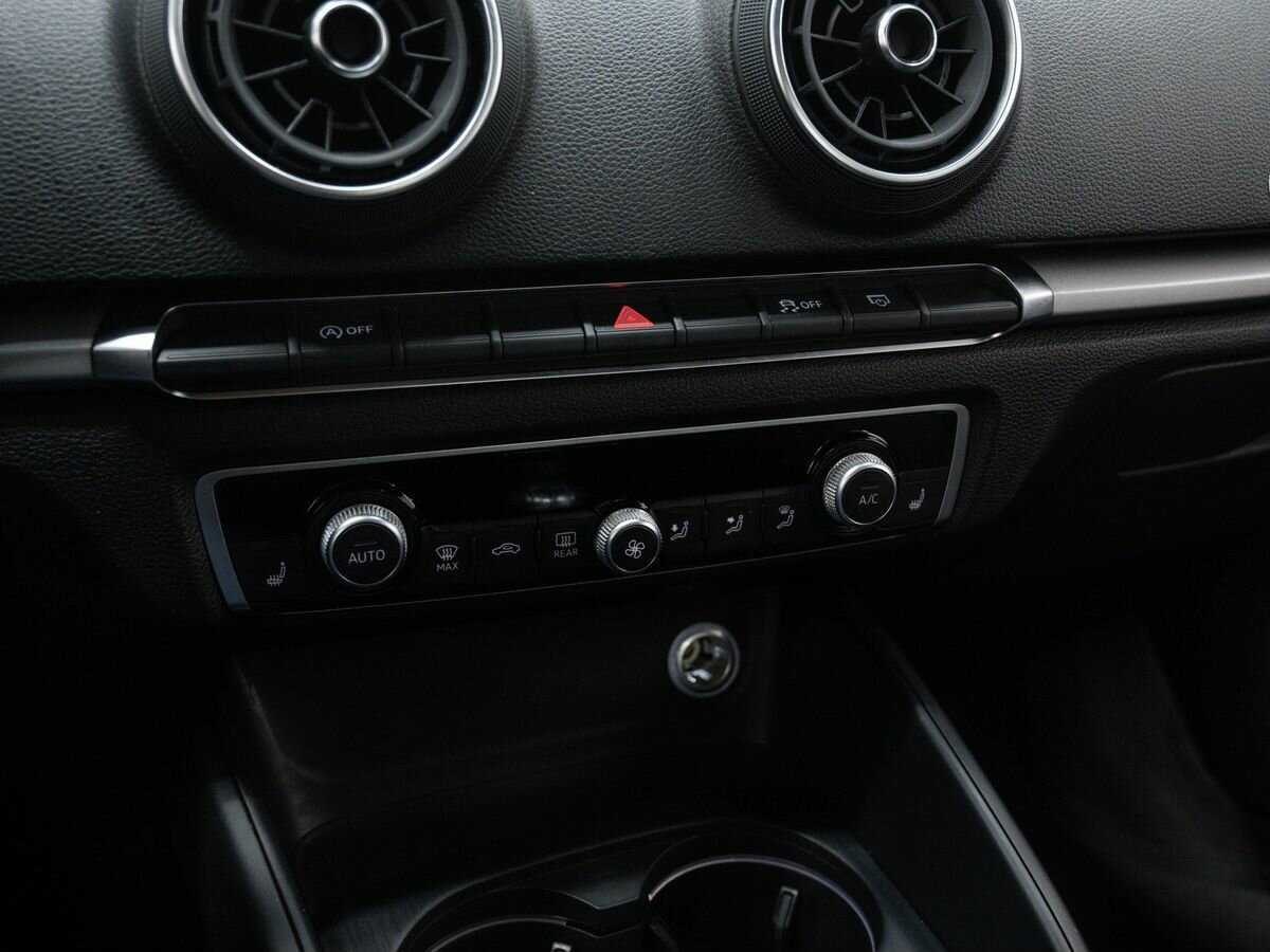 Купить Audi A3, 2020, 59 593 км, фото №20
