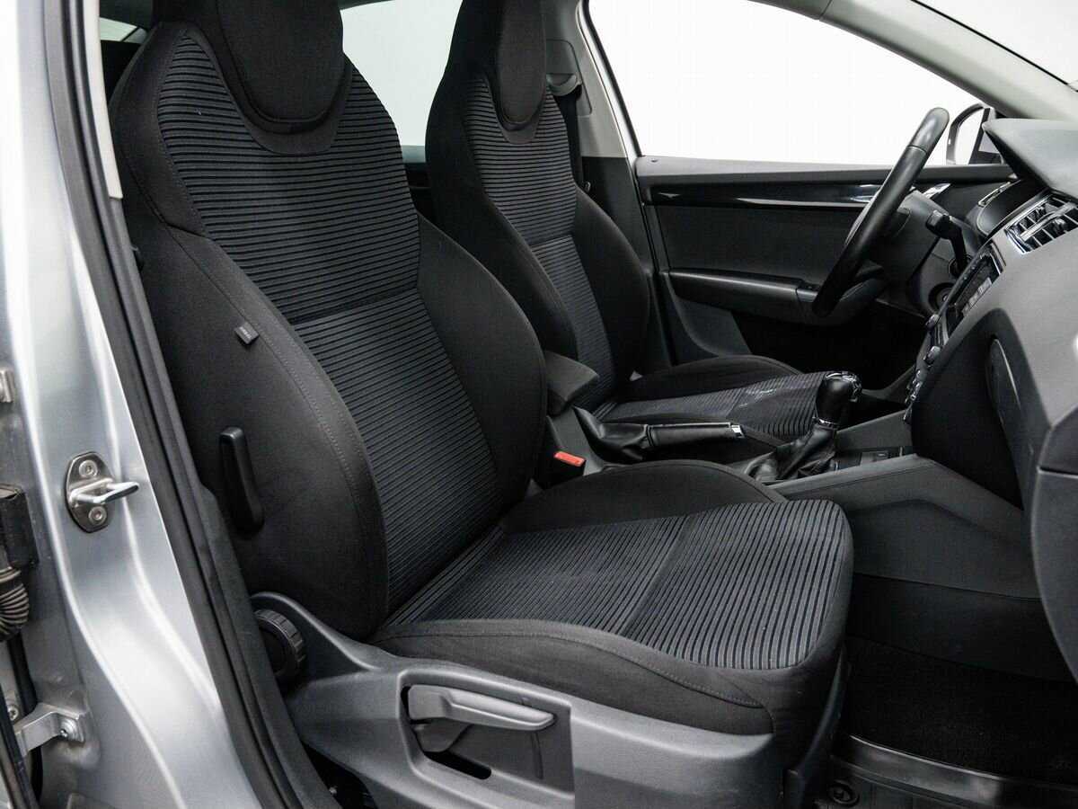 Купить Skoda Octavia, 2015, 259 000 км, фото №5