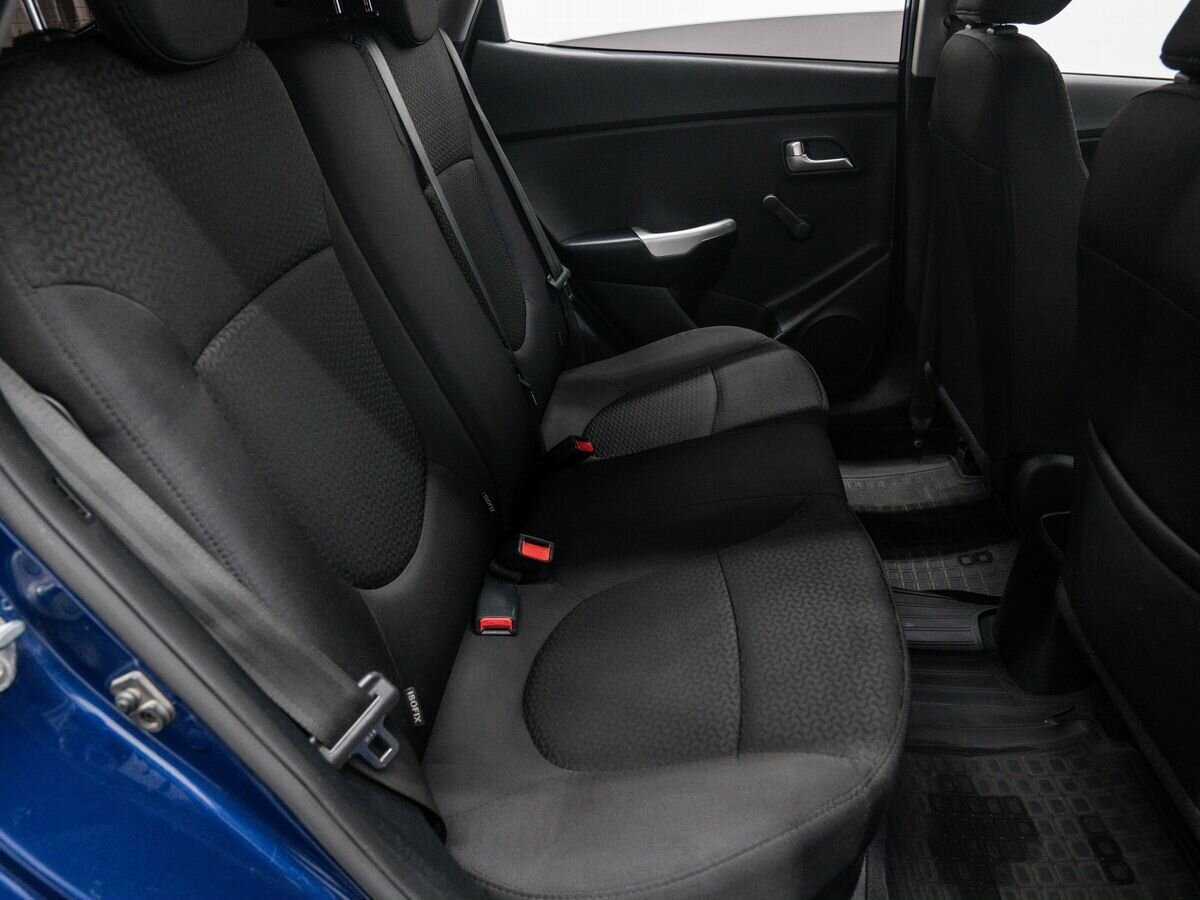 Купить Kia Rio, 2015, 190 000 км, фото №9