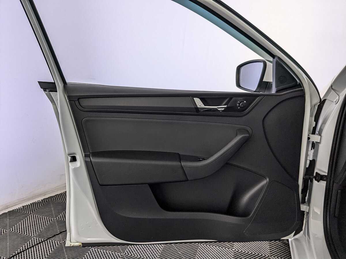 Купить Skoda Rapid, 2019, 148 791 км, фото №19