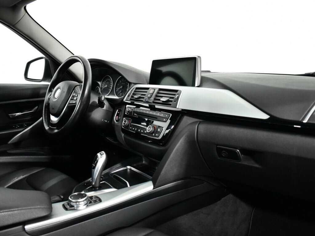 Купить BMW 3 серии 318i, 2015, 141 865 км, фото №9