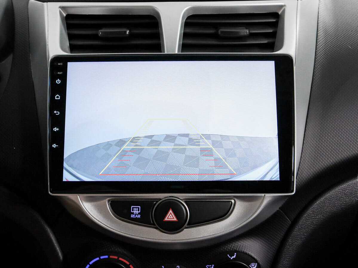 Купить Hyundai Solaris, 2016, 104 966 км, фото №15