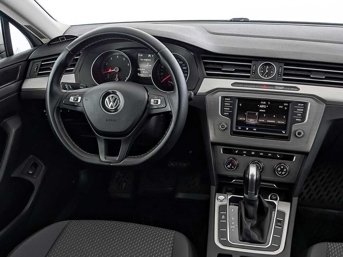 Купить Volkswagen Passat, 2017, 120 532 км, фото №29