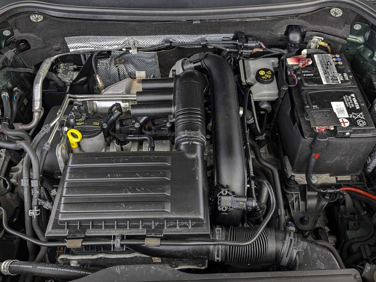 Купить Skoda Karoq, 2021, 86 574 км, фото №9