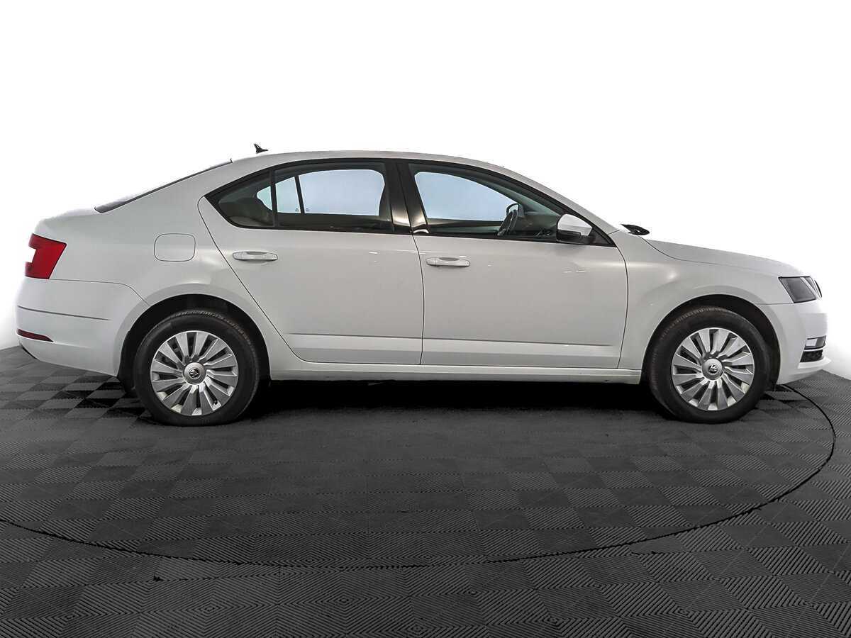 Купить Skoda Octavia, 2018, 74 475 км, фото №4