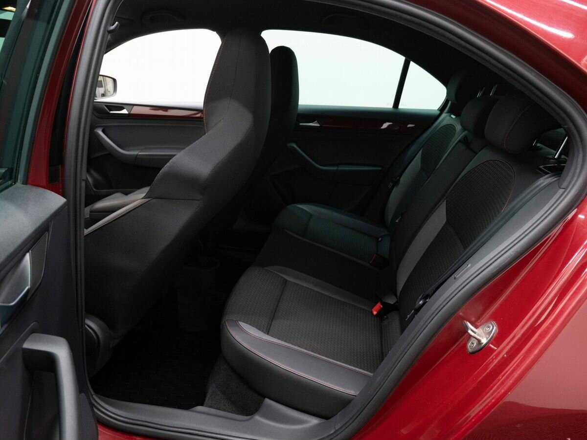 Купить Volkswagen Polo, 2021, 166 966 км, фото №10