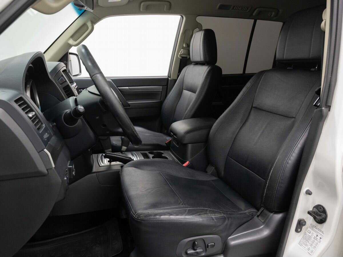 Купить Mitsubishi Pajero, 2013, 201 300 км, фото №9