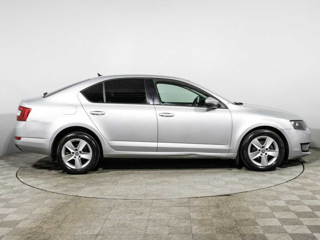 Купить Skoda Octavia, 2014, 206 675 км, фото №4