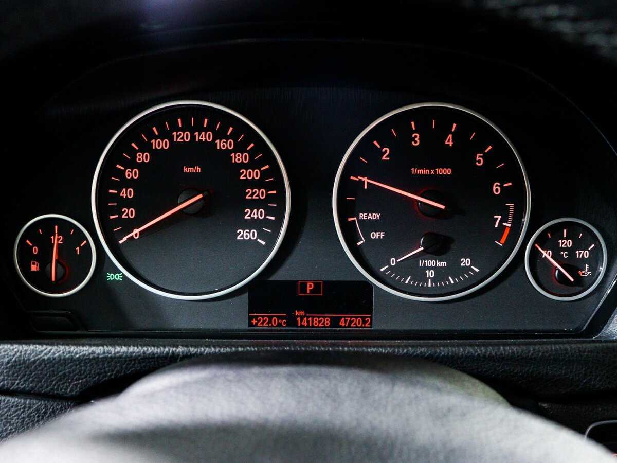 Купить BMW 3 серии 318i, 2015, 141 822 км, фото №9