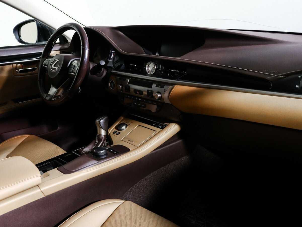 Купить Lexus ES 200, 2017, 155 273 км, фото №6