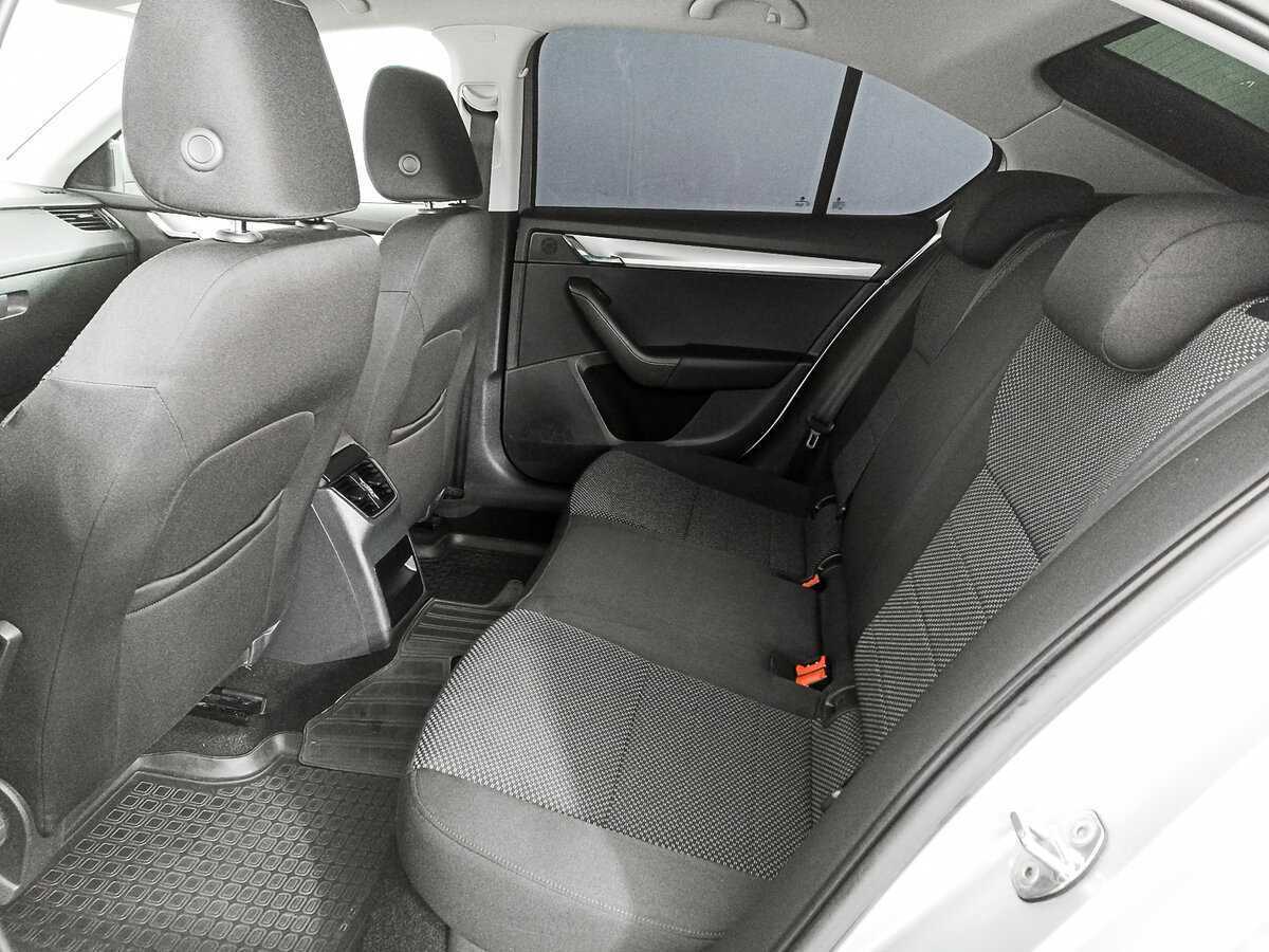 Купить Skoda Octavia, 2014, 248 242 км, фото №8