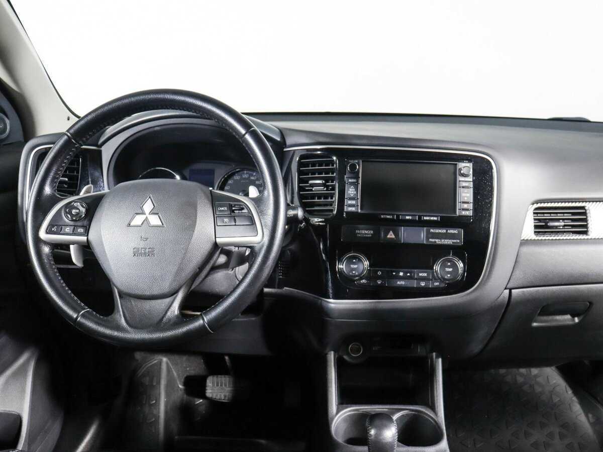 Купить Mitsubishi Outlander, 2014, 67 349 км, фото №6