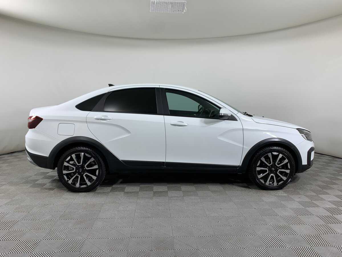 Купить Lada (ВАЗ) Vesta Cross, 2023, 34 072 км, фото №4