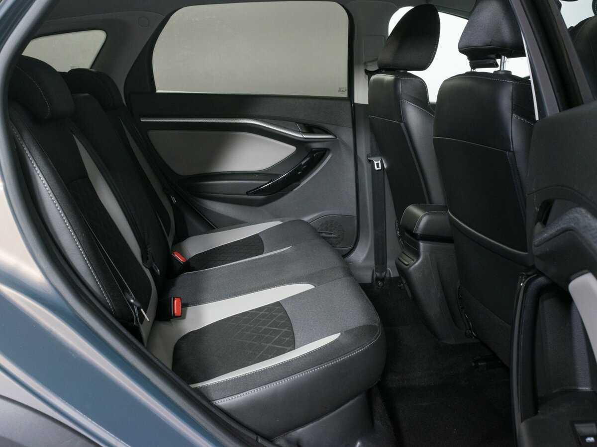 Купить Lada (ВАЗ) Vesta SW Cross, 2019, 103 400 км, фото №11