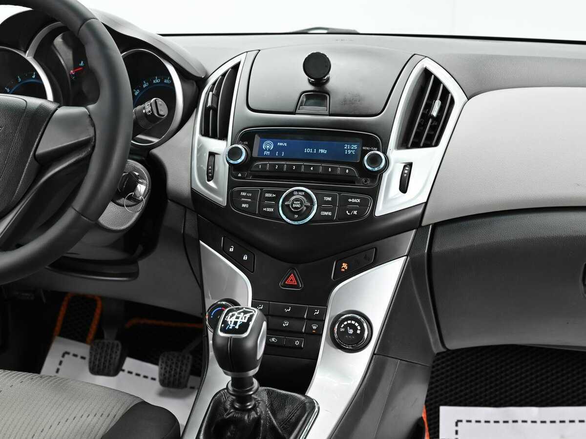 Купить Chevrolet Cruze, 2013, 167 000 км, фото №8