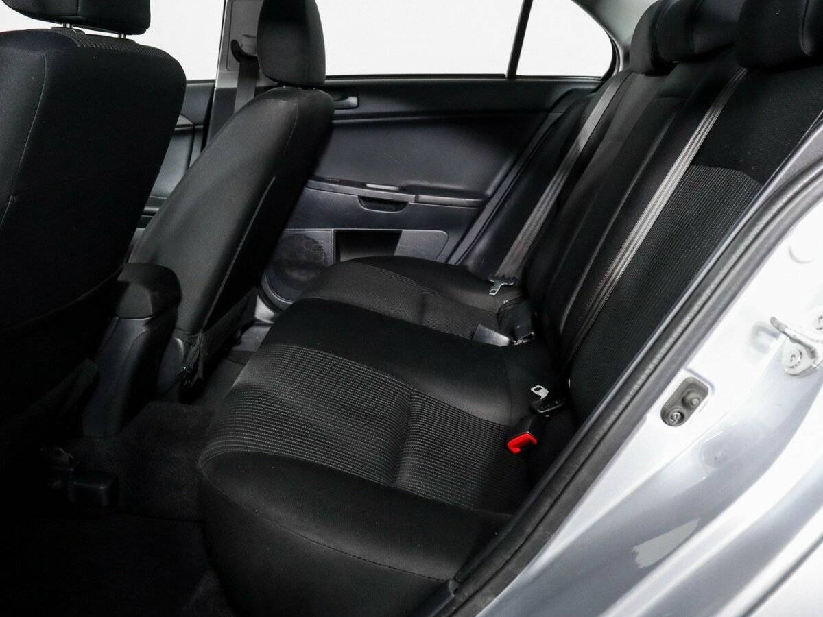 Купить Mitsubishi Lancer, 2014, 100 100 км, фото №9