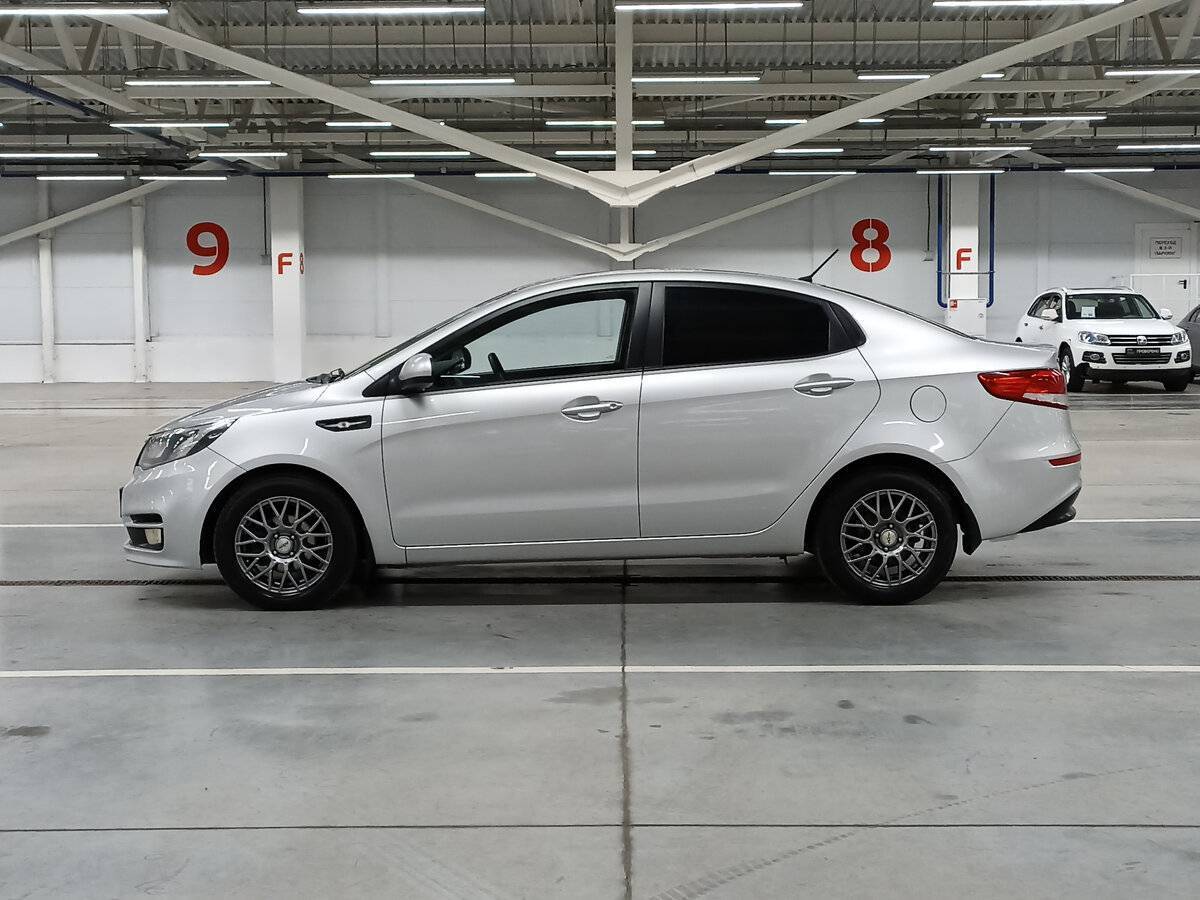 Купить Kia Rio, 2015, 141 890 км, фото №8