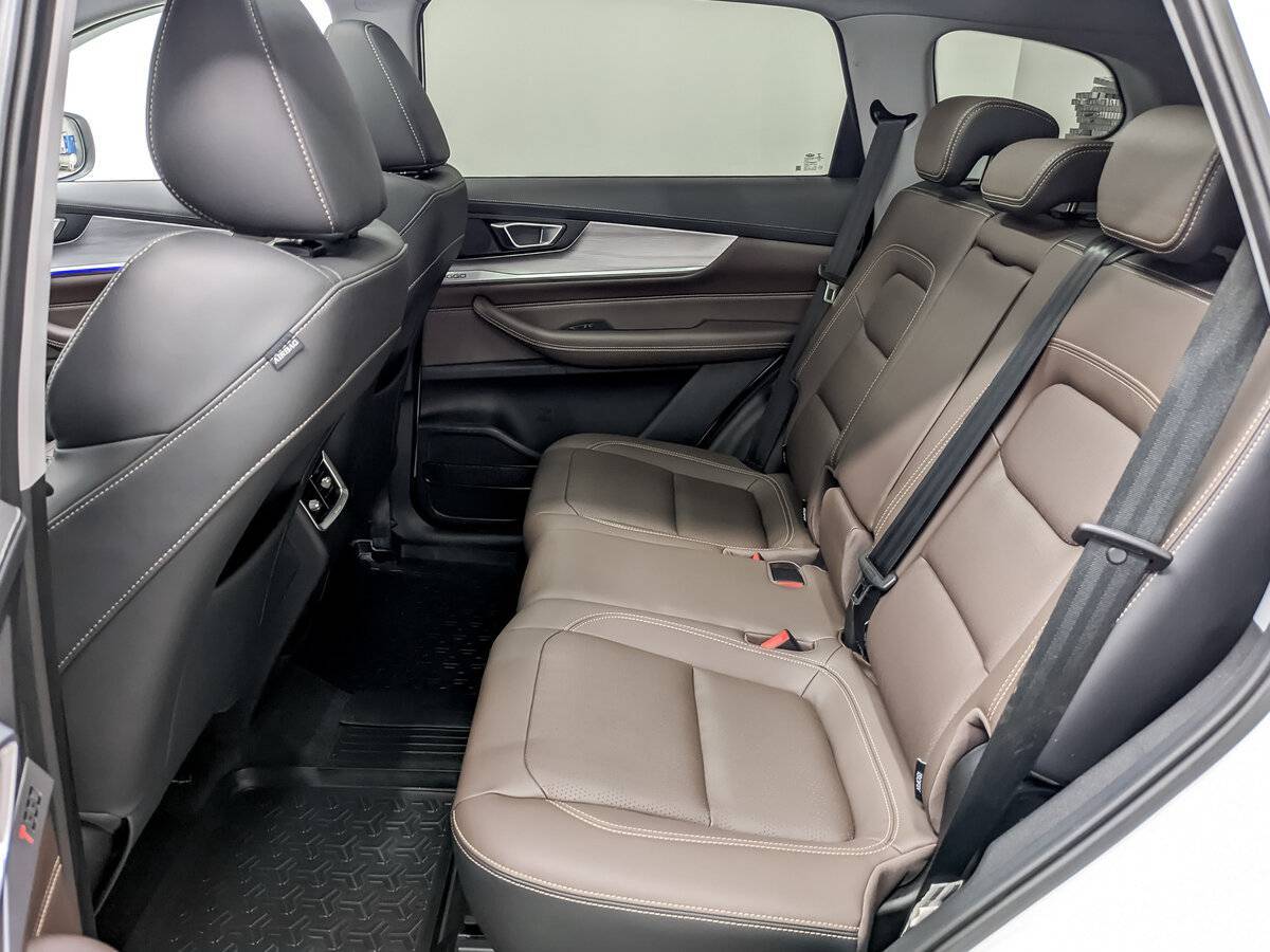 Купить Chery Tiggo 8 Pro, 2022, 12 591 км, фото №11