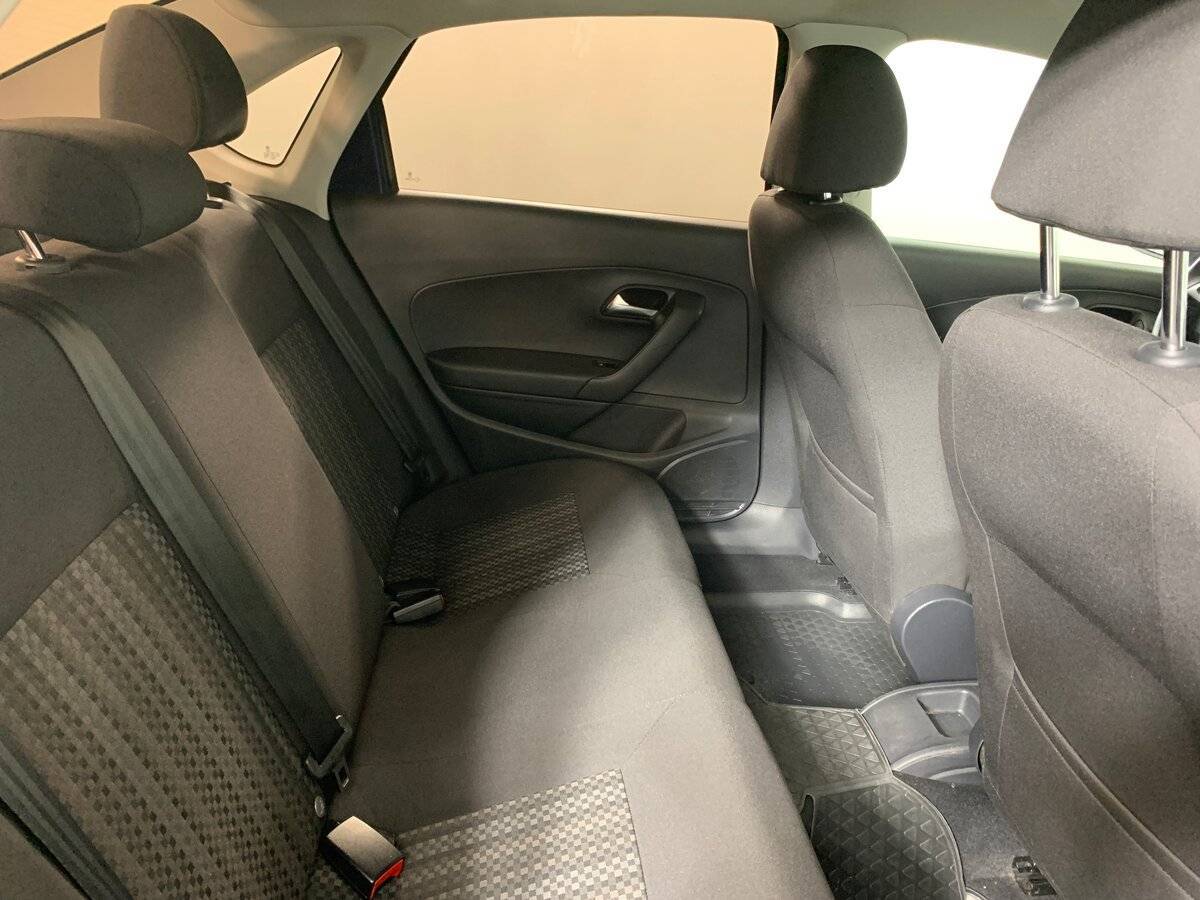 Купить Volkswagen Polo, 2017, 245 685 км, фото №17