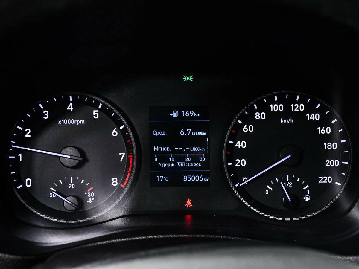 Купить Hyundai Solaris, 2018, 85 000 км, фото №10