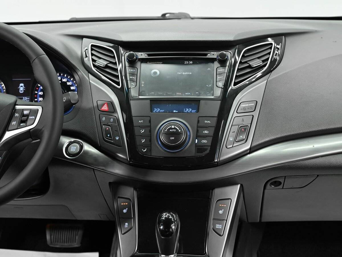 Купить Hyundai i40, 2015, 196 000 км, фото №10