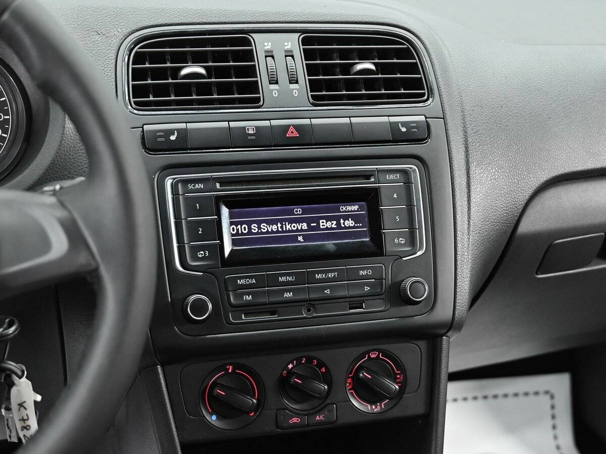 Купить Volkswagen Polo, 2017, 113 000 км, фото №10