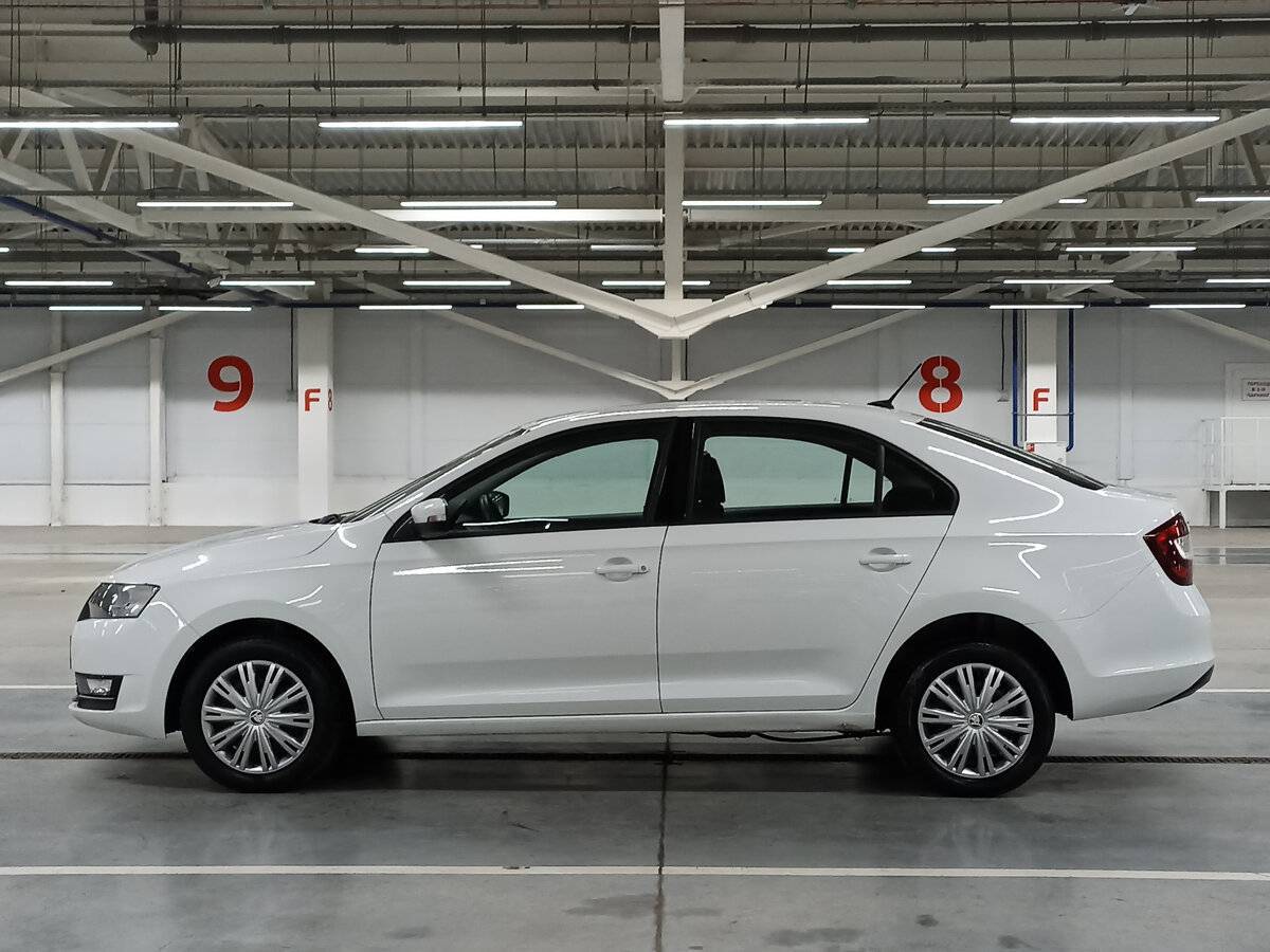 Купить Skoda Rapid, 2018, 119 413 км, фото №8