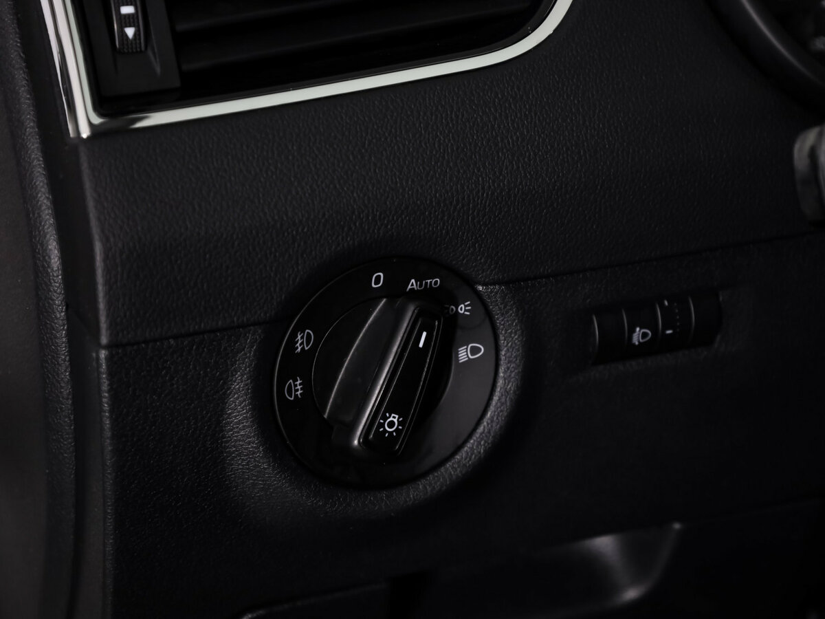 Купить Skoda Octavia III (A7), 2015, 210 089 км, фото №13