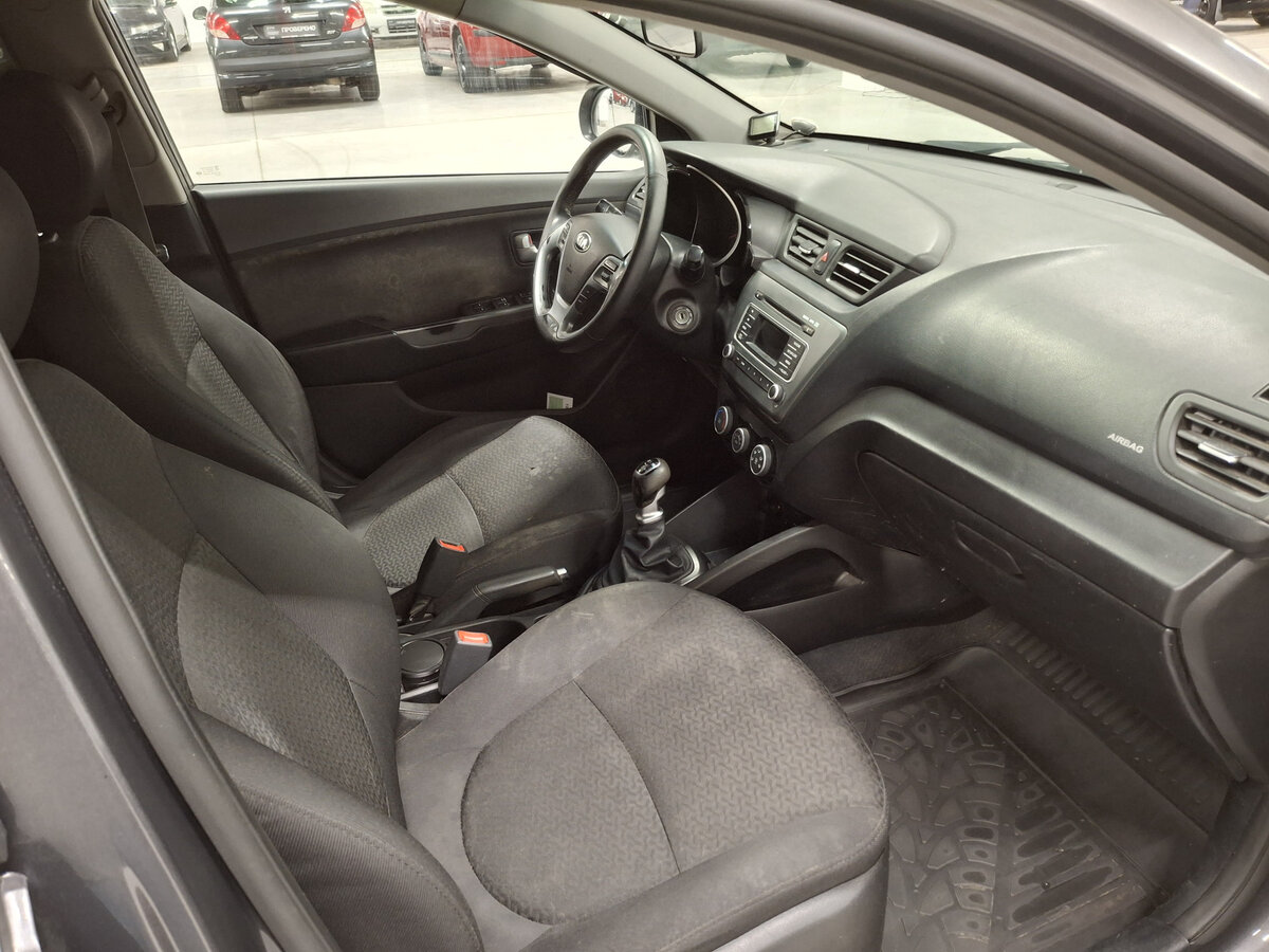Купить Kia Rio III Рестайлинг, 2015, 218 831 км, фото №11