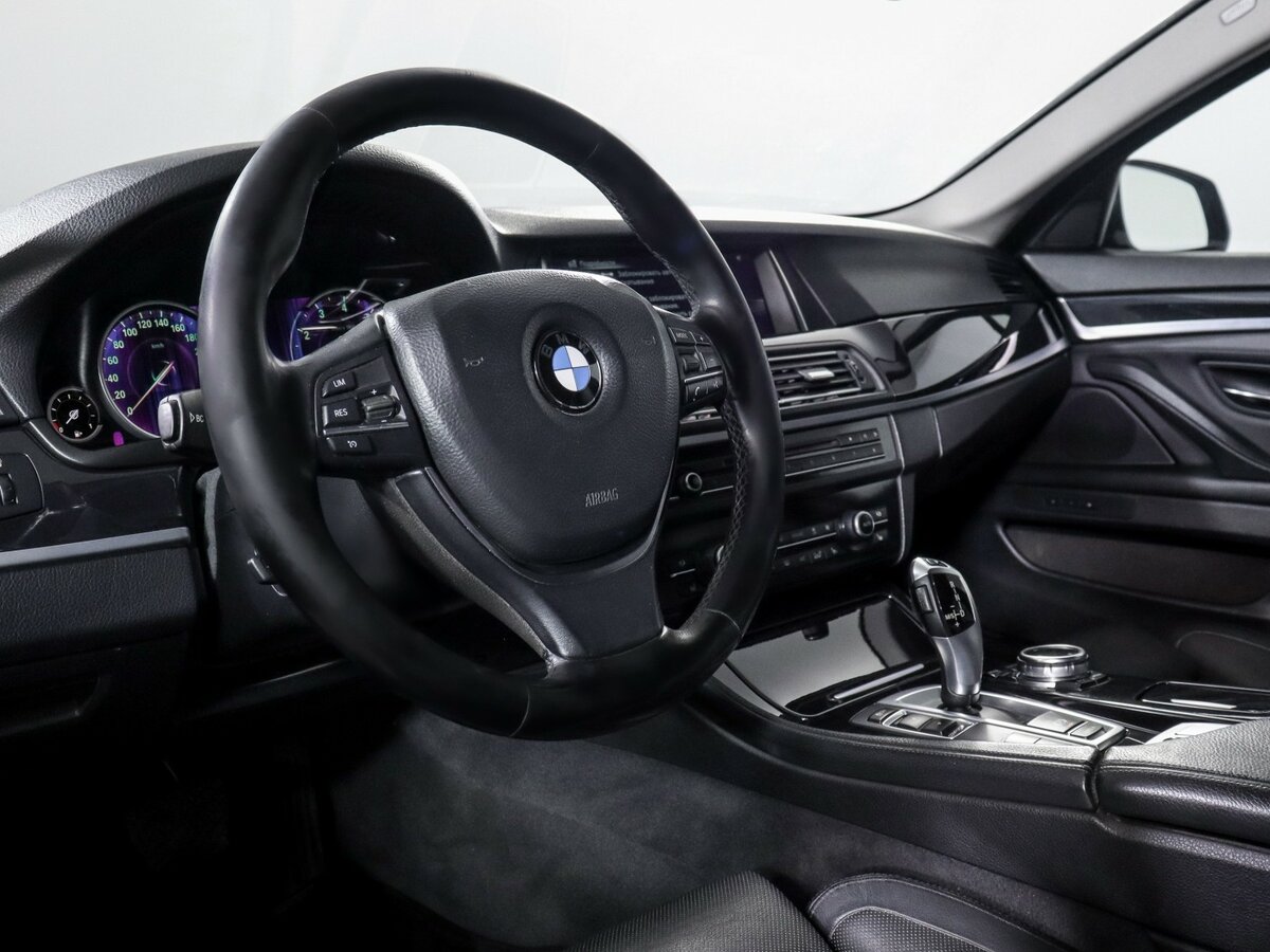 Купить BMW 5 серии 528i xDrive VI (F10/F11/F07) Рестайлинг, 2014, 229 144 км, фото №10