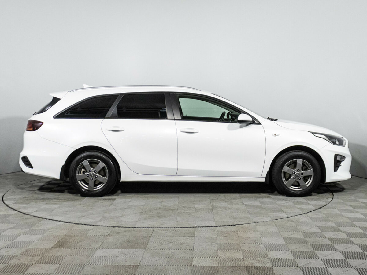 Купить Kia Ceed III, 2019, 68 732 км, фото №4