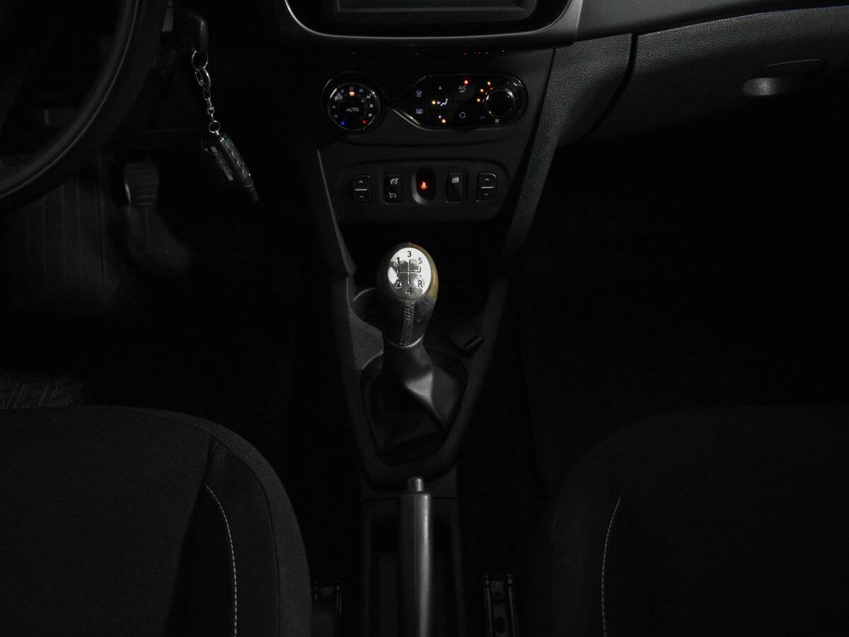 Купить Renault Sandero Stepway II, 2016, 156 052 км, фото №12