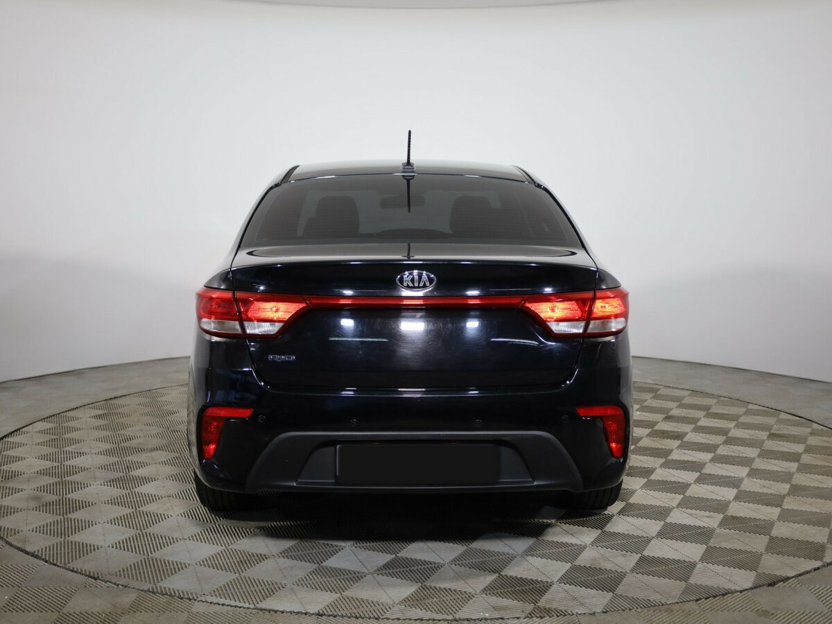 Купить Kia Rio IV, 2017, 120 000 км, фото №6