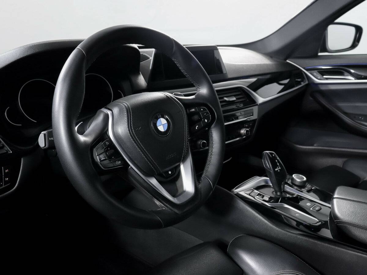 Купить BMW 5 серии 520d VII (G30/G31/G38), 2019, 88 808 км, фото №14