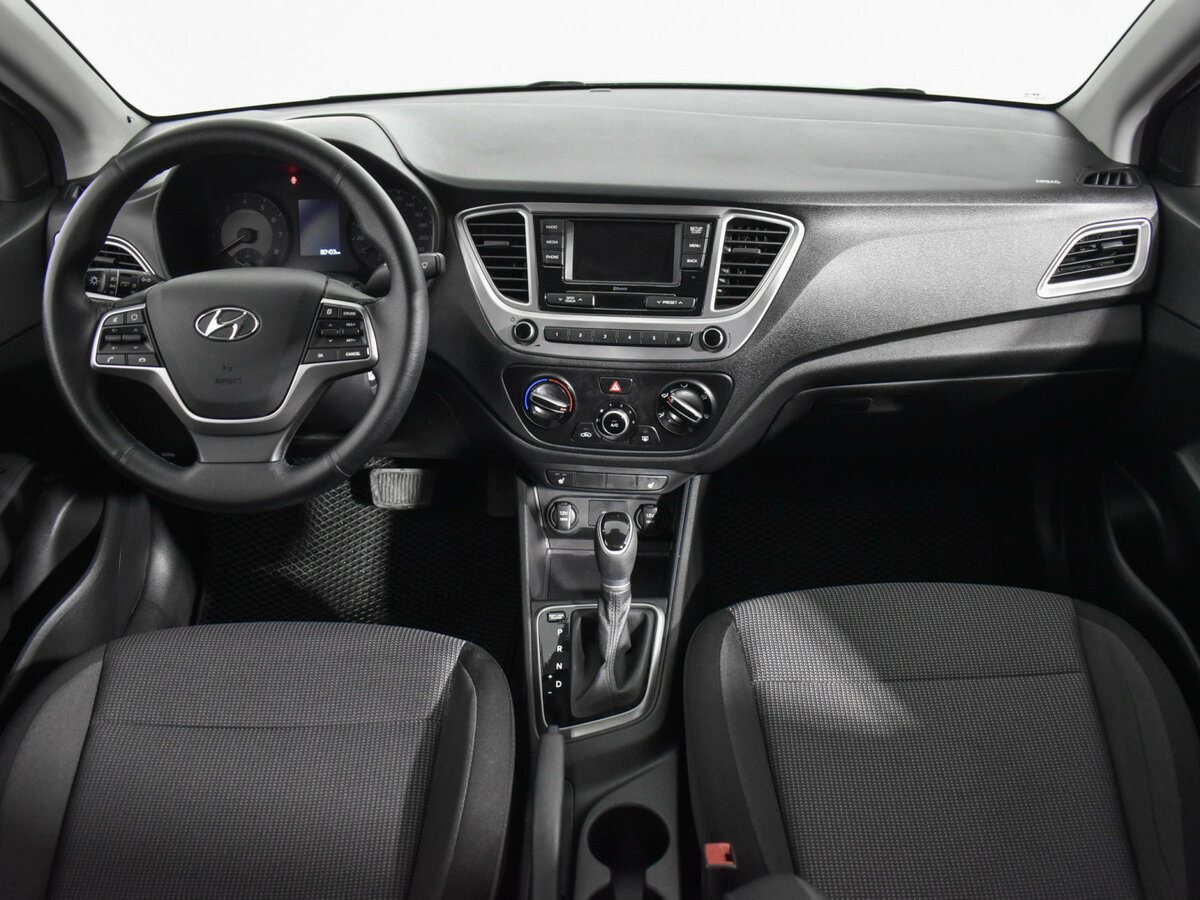 Купить Hyundai Solaris II Рестайлинг, 2020, 80 401 км, фото №13