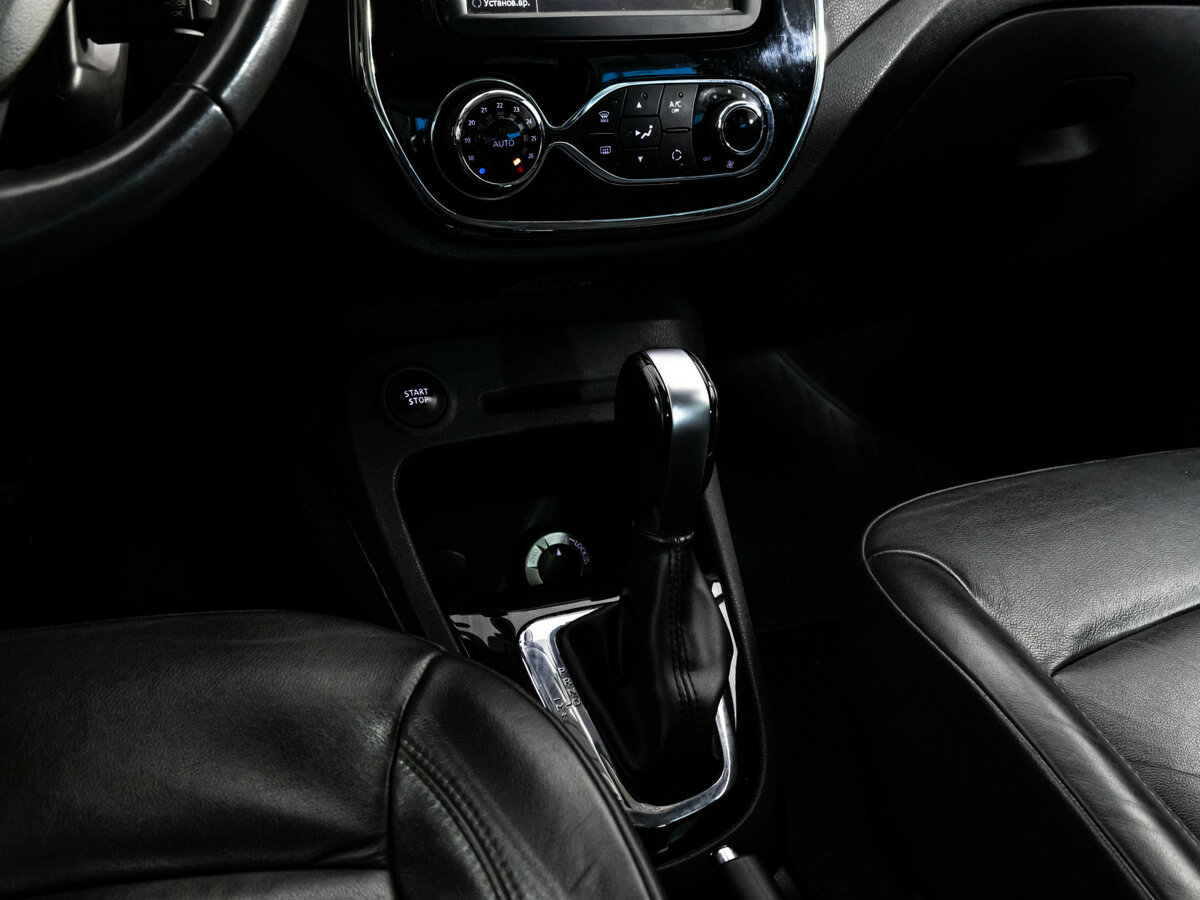 Купить Renault Kaptur I, 2017, 147 551 км, фото №10